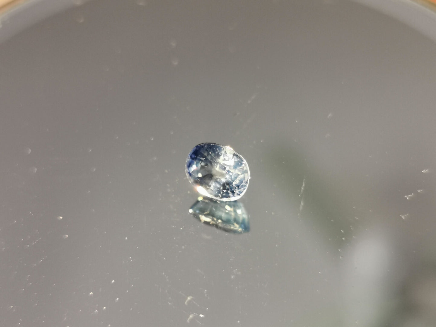 Zaffiro taglio ovale 1,22 ct