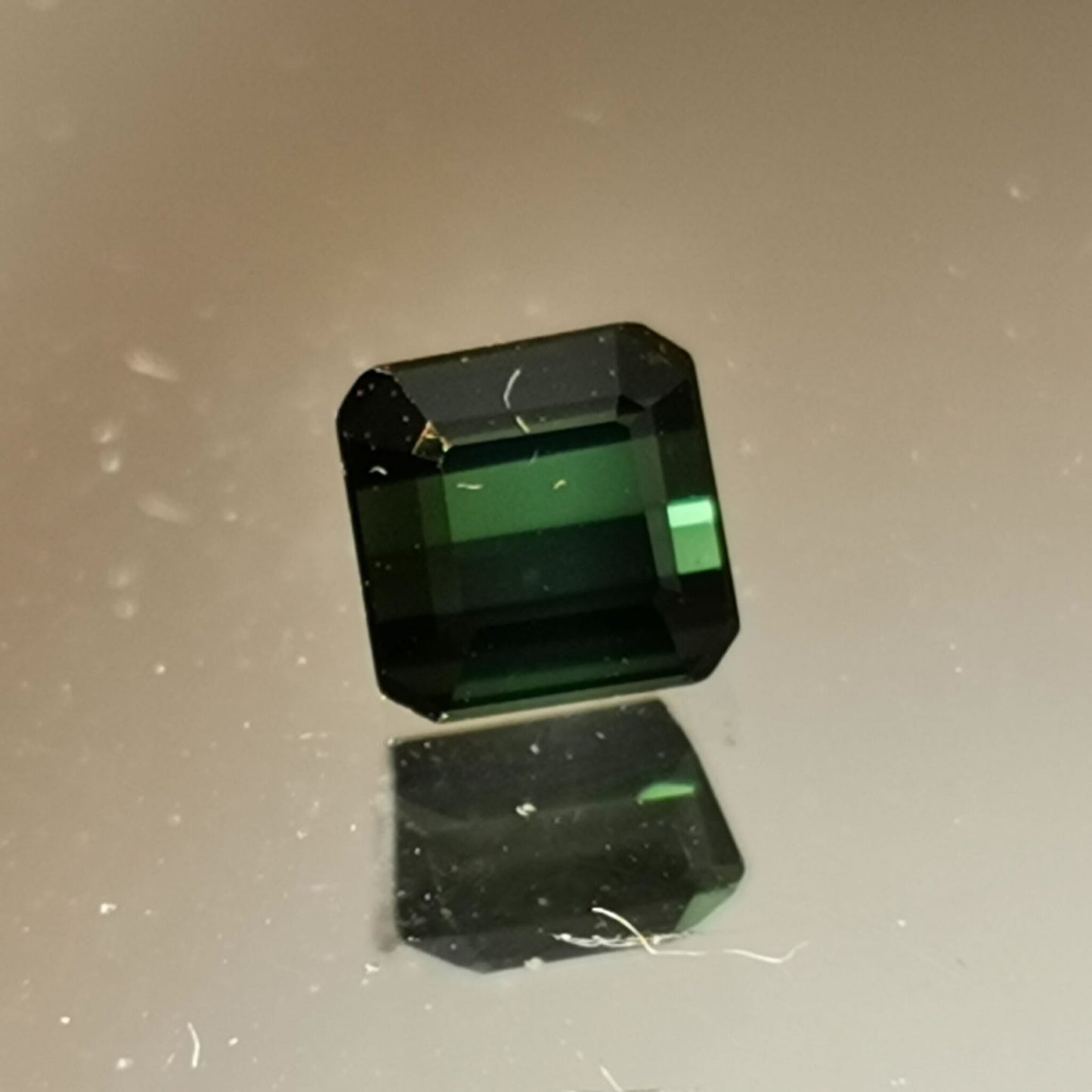 Tormalina taglio ottagonale misto 0,84 ct