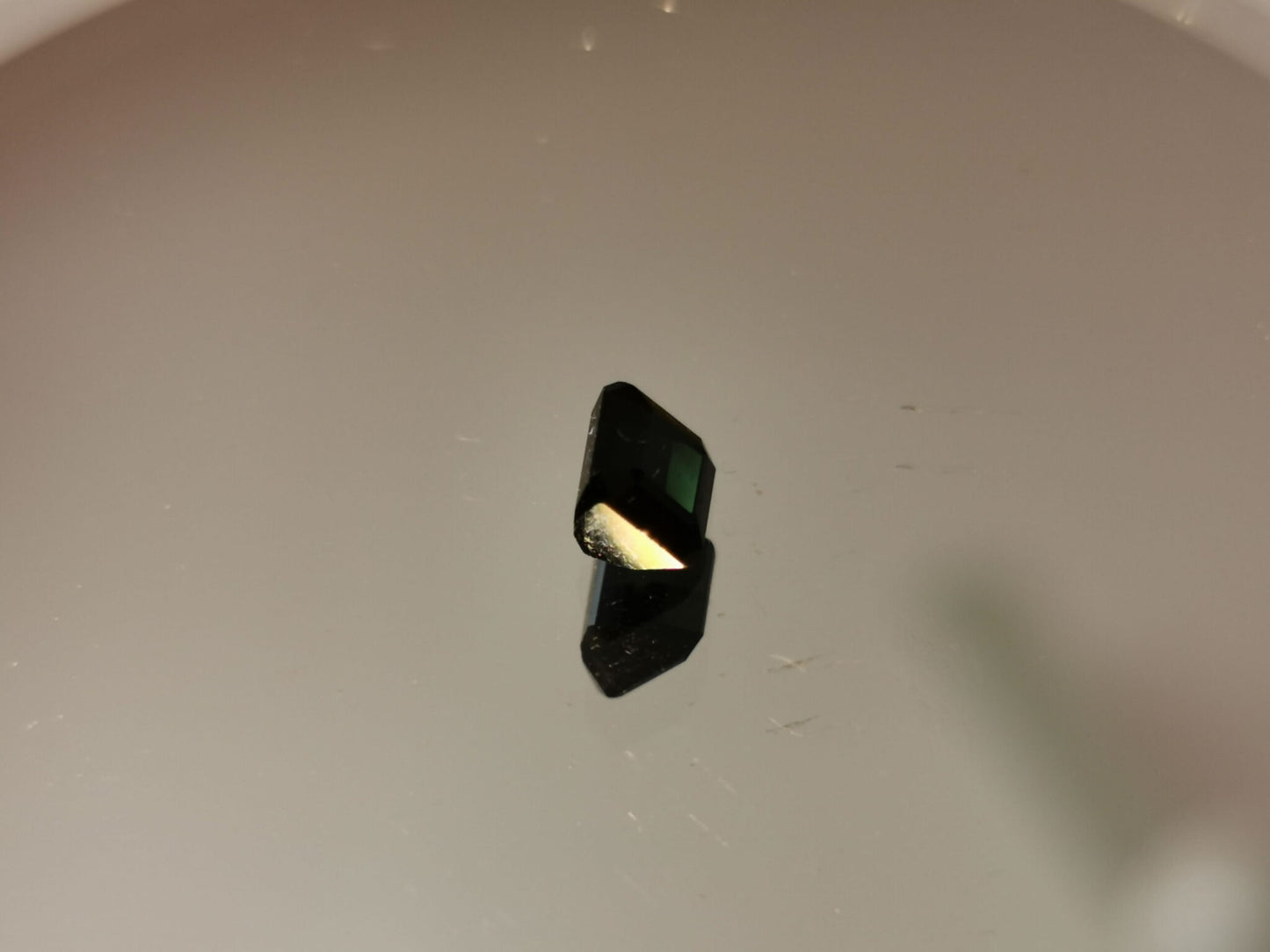 Tormalina taglio ottagonale misto 0,84 ct