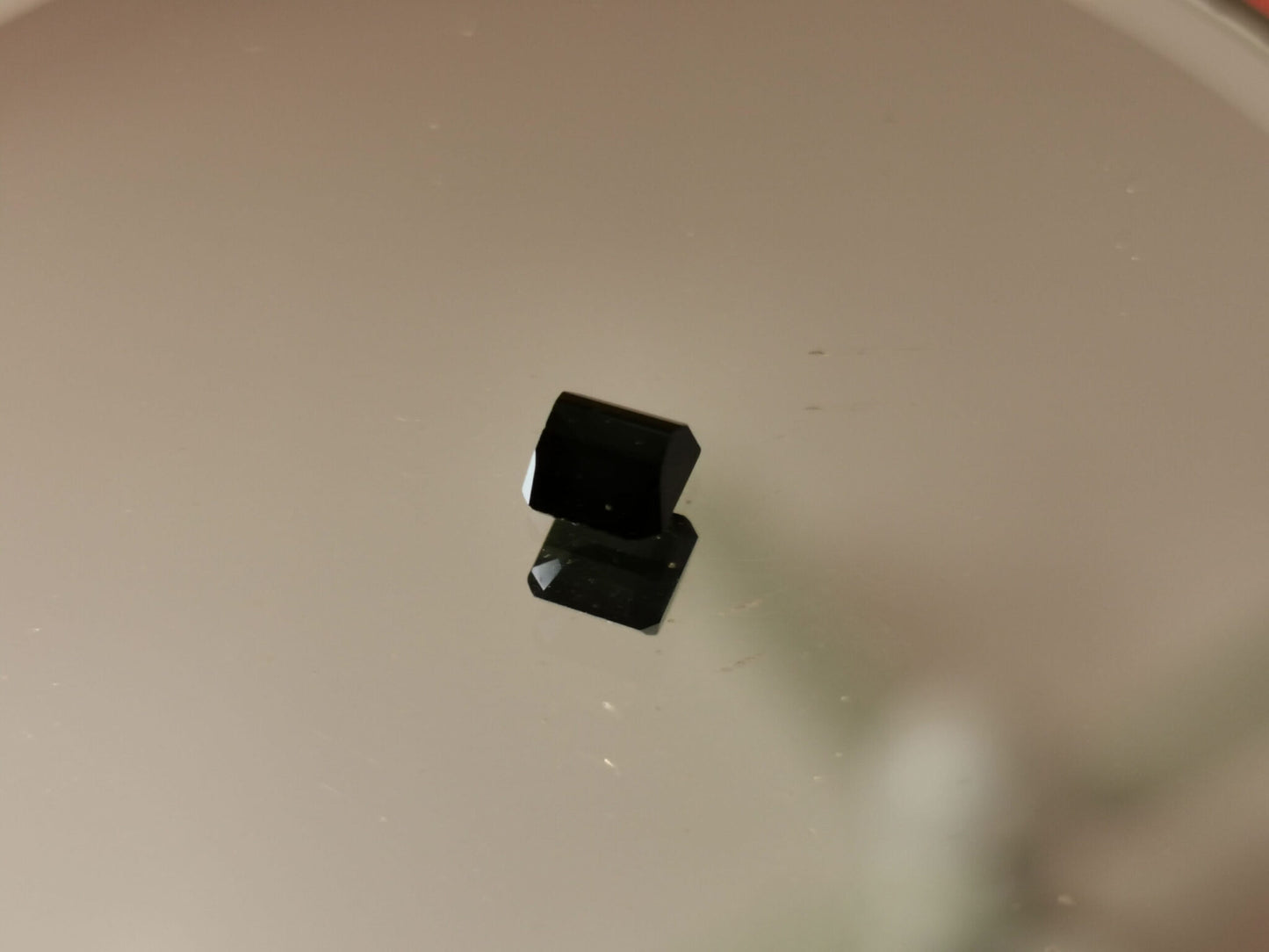 Tormalina taglio ottagonale misto 0,84 ct