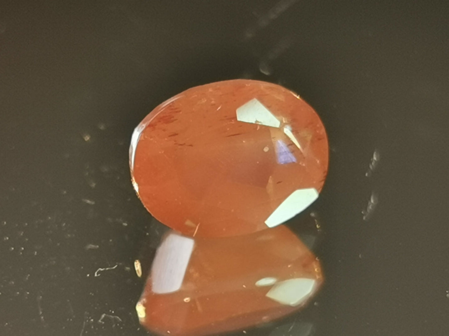 Plagiocalsio taglio ovale 2,35 ct
