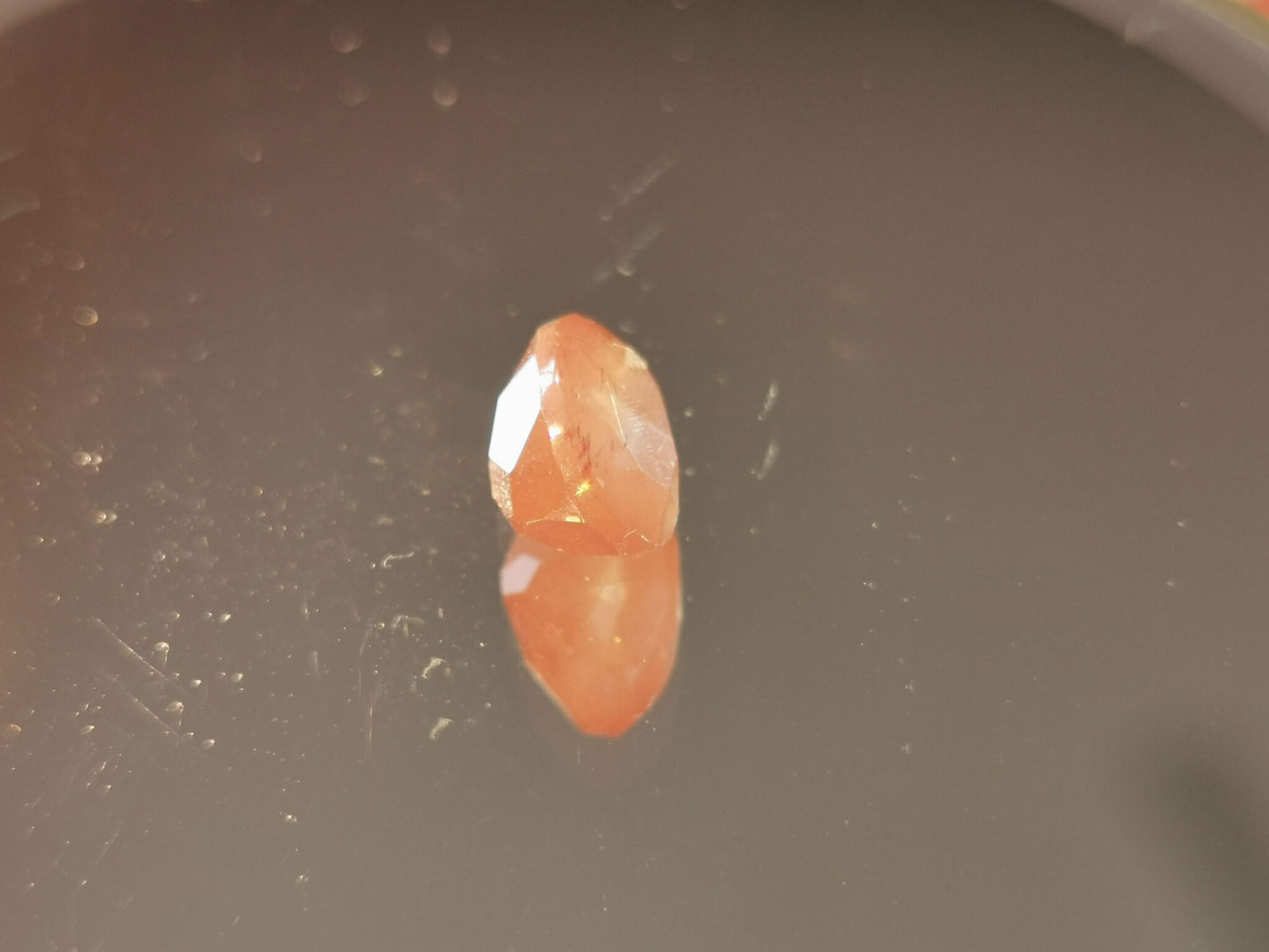 Plagiocalsio taglio ovale 2,35 ct