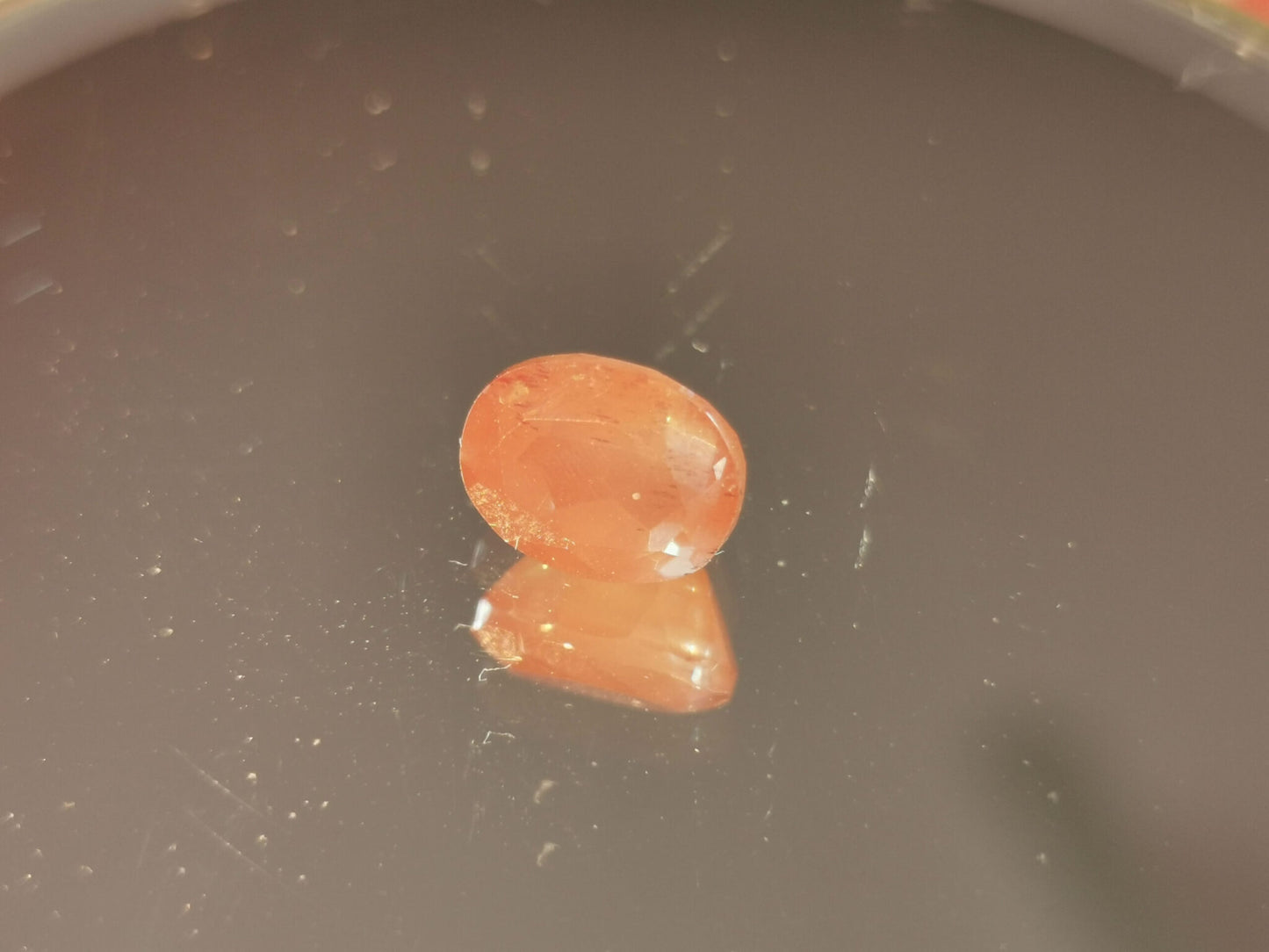 Plagiocalsio taglio ovale 2,35 ct