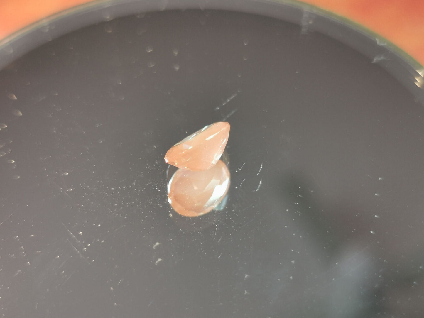 Plagiocalsio taglio ovale 1,55 ct
