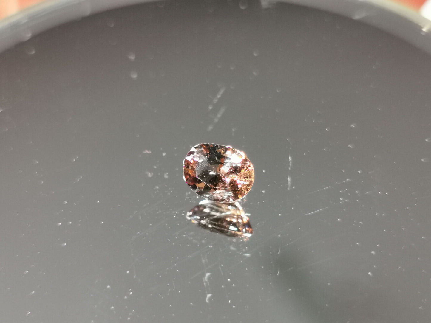 Zircone naturale taglio ovale 0,93 ct