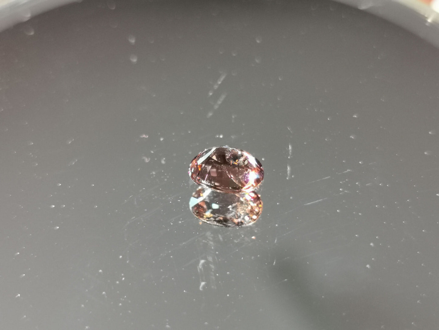 Zircone naturale taglio ovale 0,93 ct
