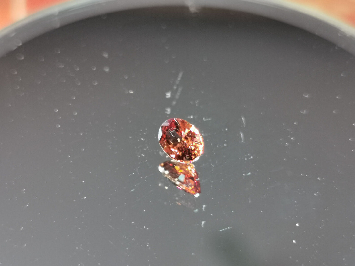 Zircone naturale taglio ovale 1,27 ct