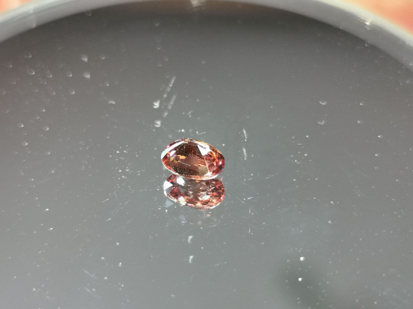Zircone naturale taglio ovale 1,27 ct