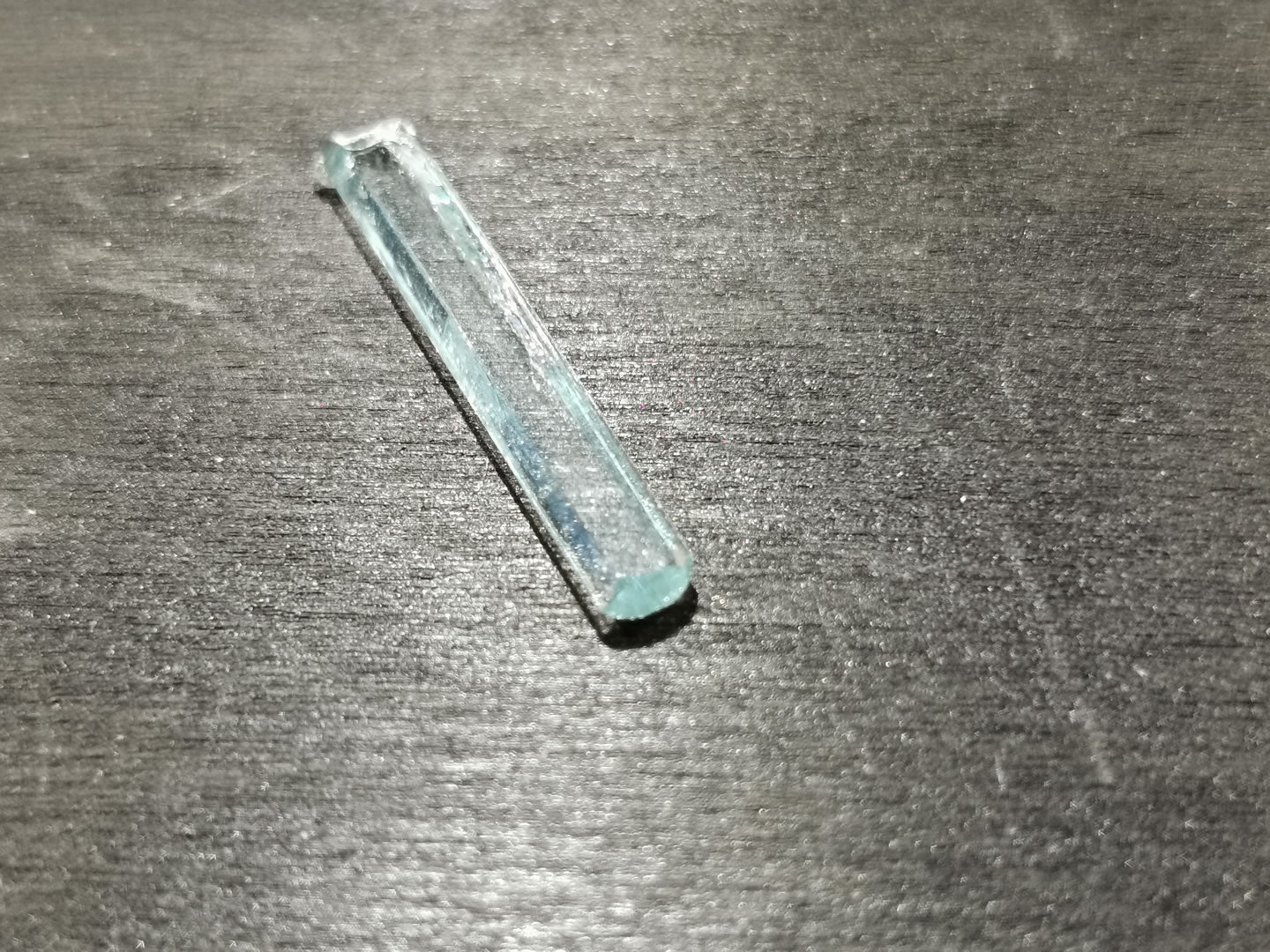 Coppia di Acquamarine grezze 2,73 ct