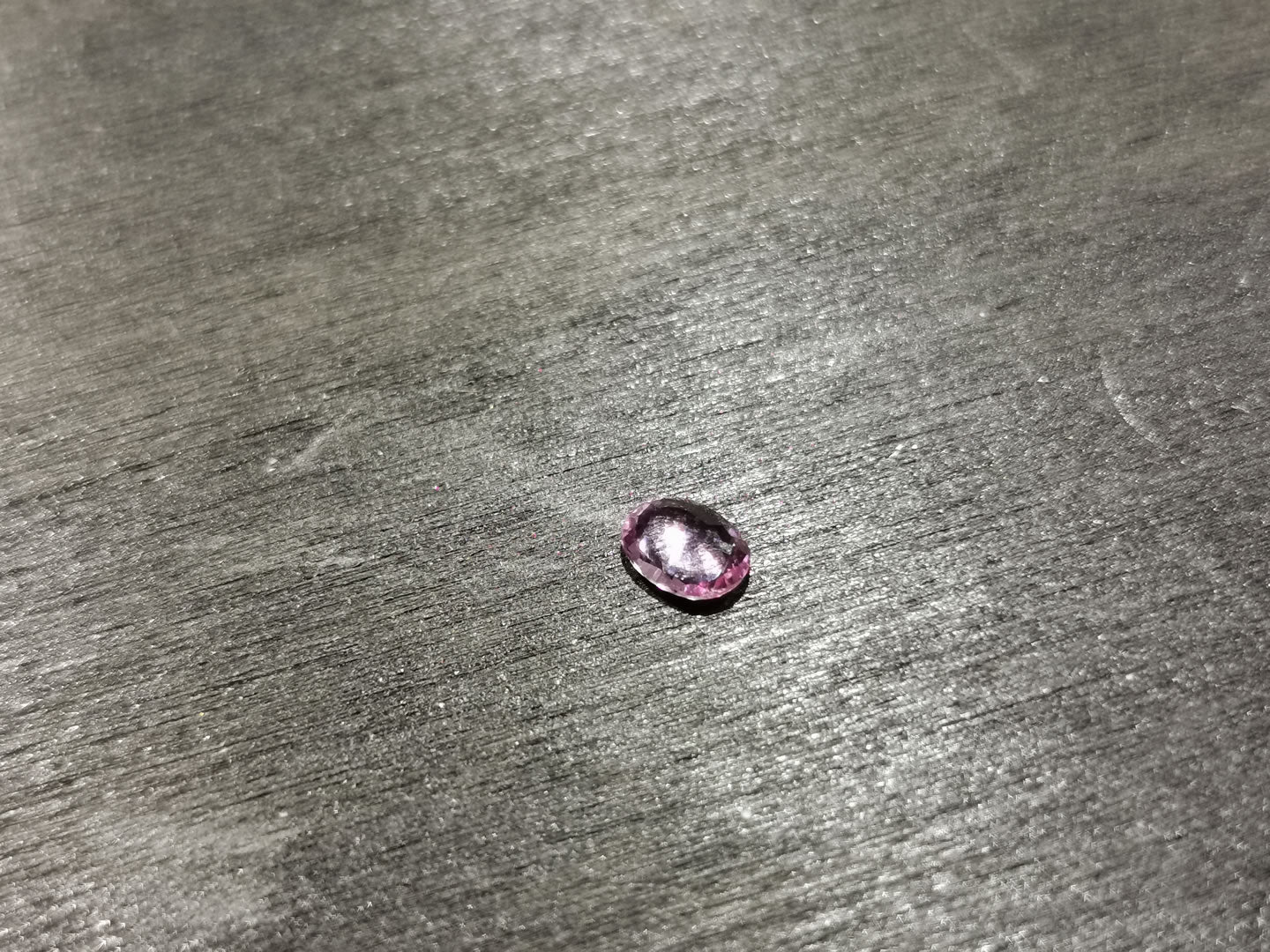 Zaffiro rosa taglio ovale 0,33 ct