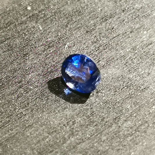 Cianite taglio ovale 0,48 ct