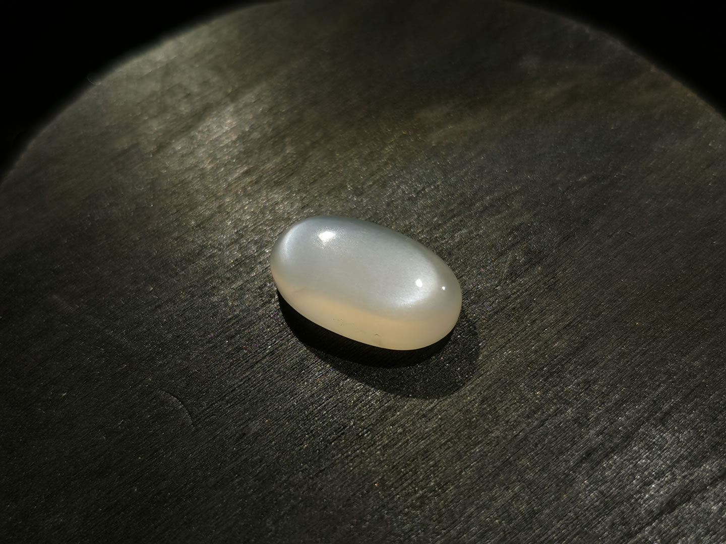 Adularia Pietra di Luna taglio ovale cabochon 8,48 ct