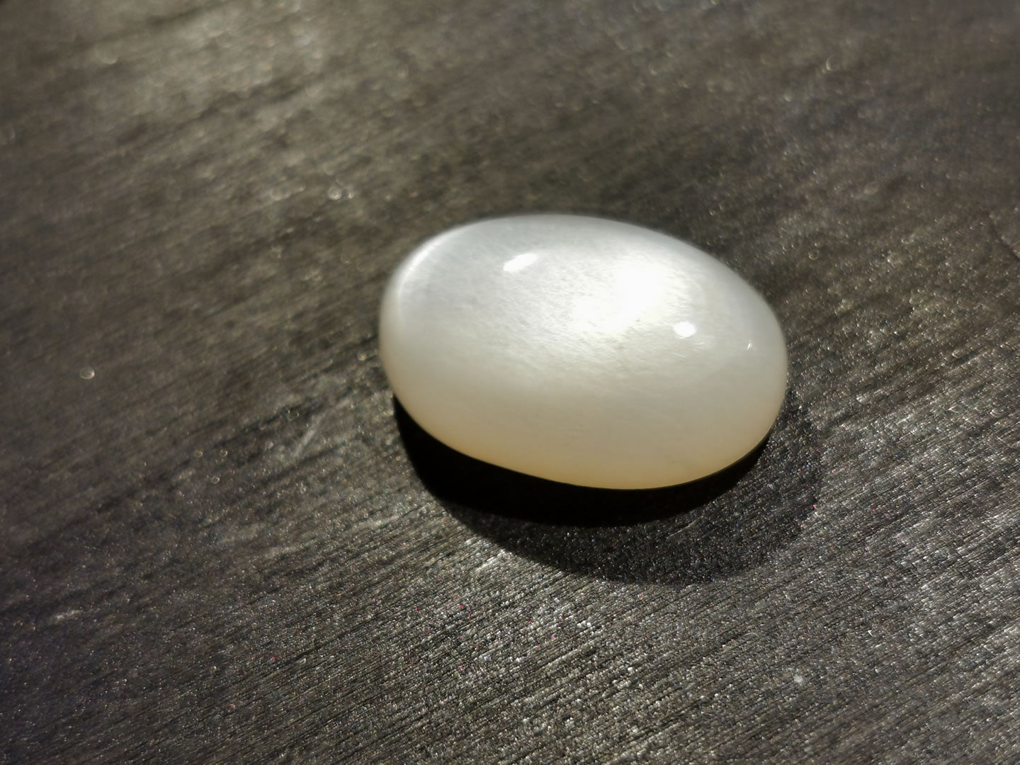 Adularia Pietra di Luna taglio ovale cabochon 9,49 ct