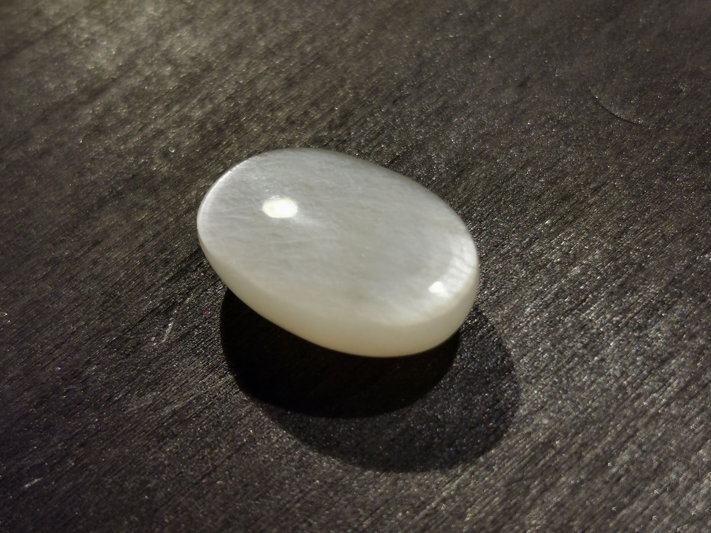 Adularia Pietra di Luna taglio ovale cabochon 9,49 ct