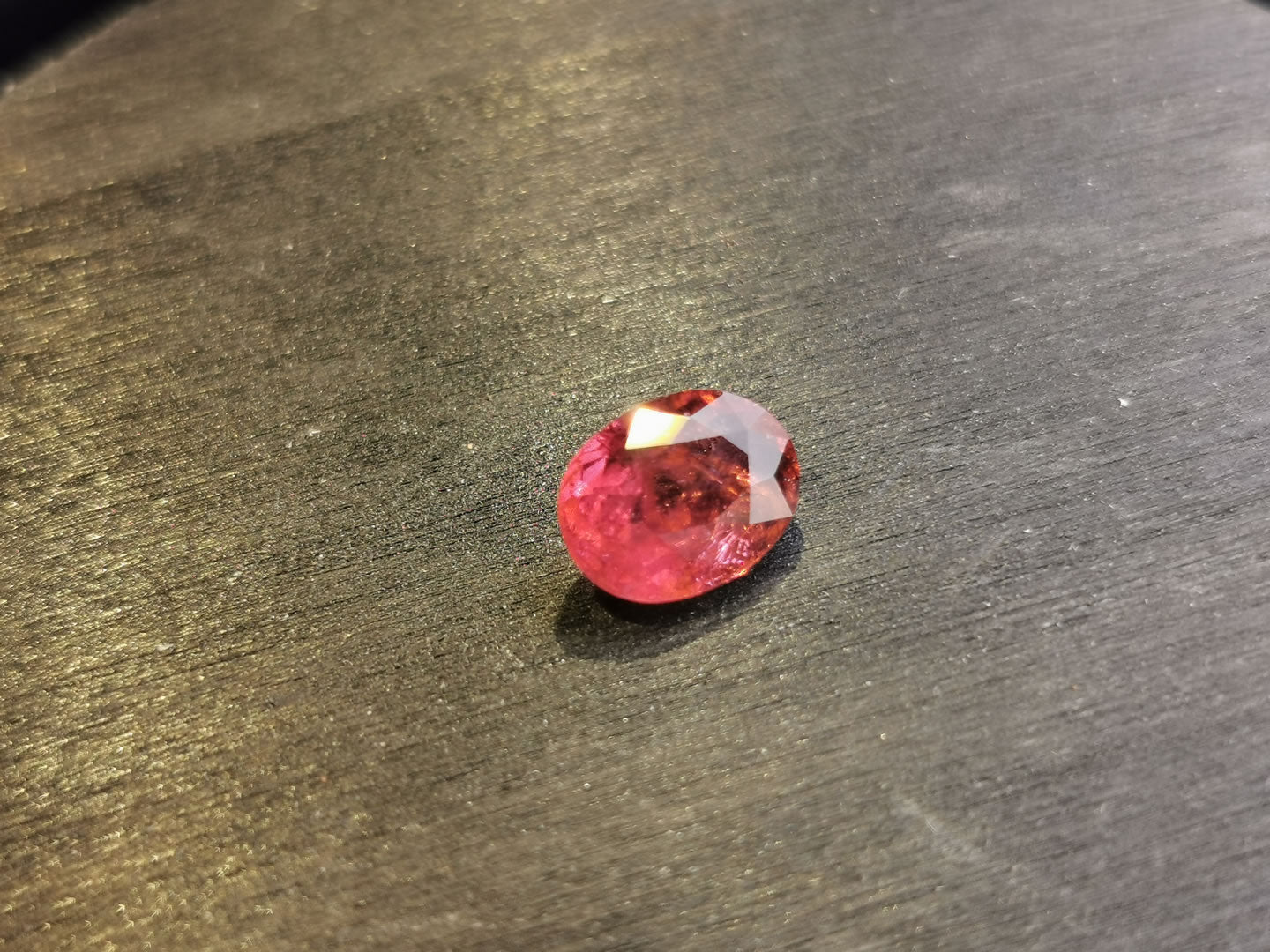 Tormalina taglio ovale 2,11 ct