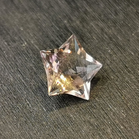 Ametrino taglio stella 1,08 ct