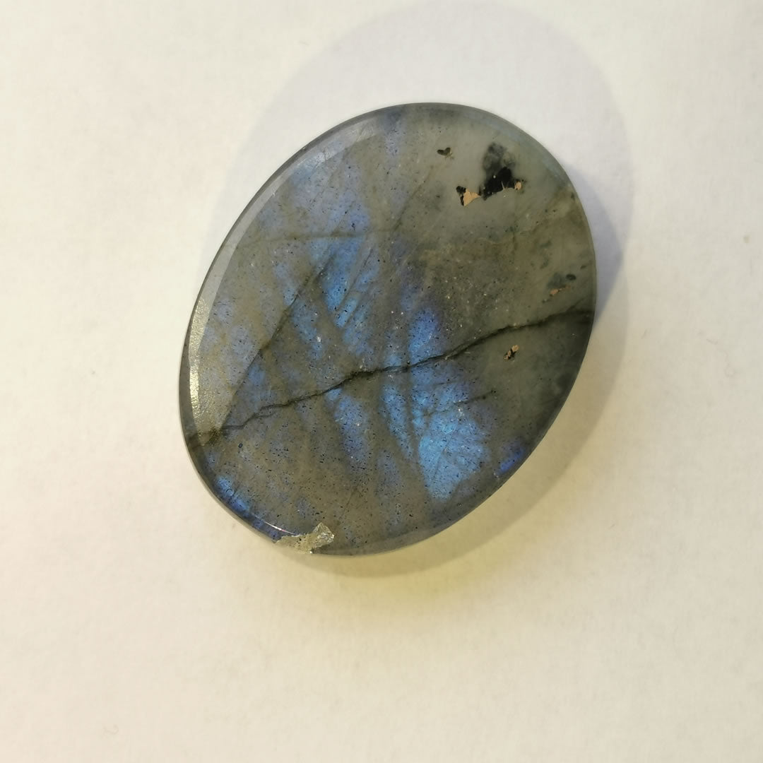 Labradorite taglio ovale cabochon 24,80 ct