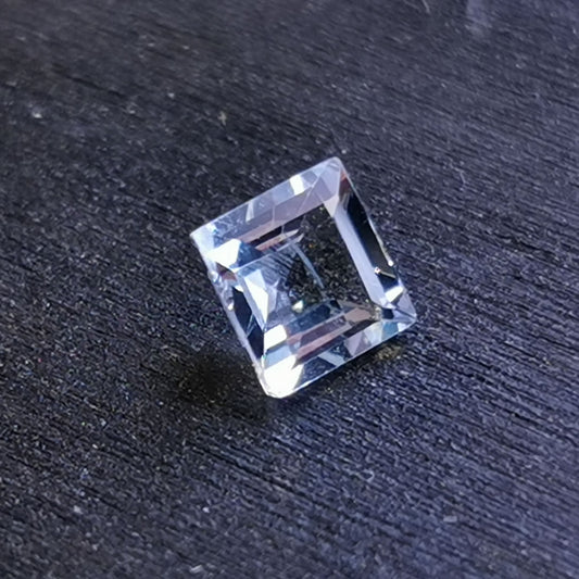 Acquamarina taglio carré 0,52 ct