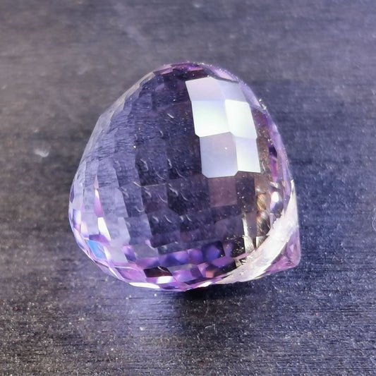 Ametista taglio goccia briolette forata 11,47 ct