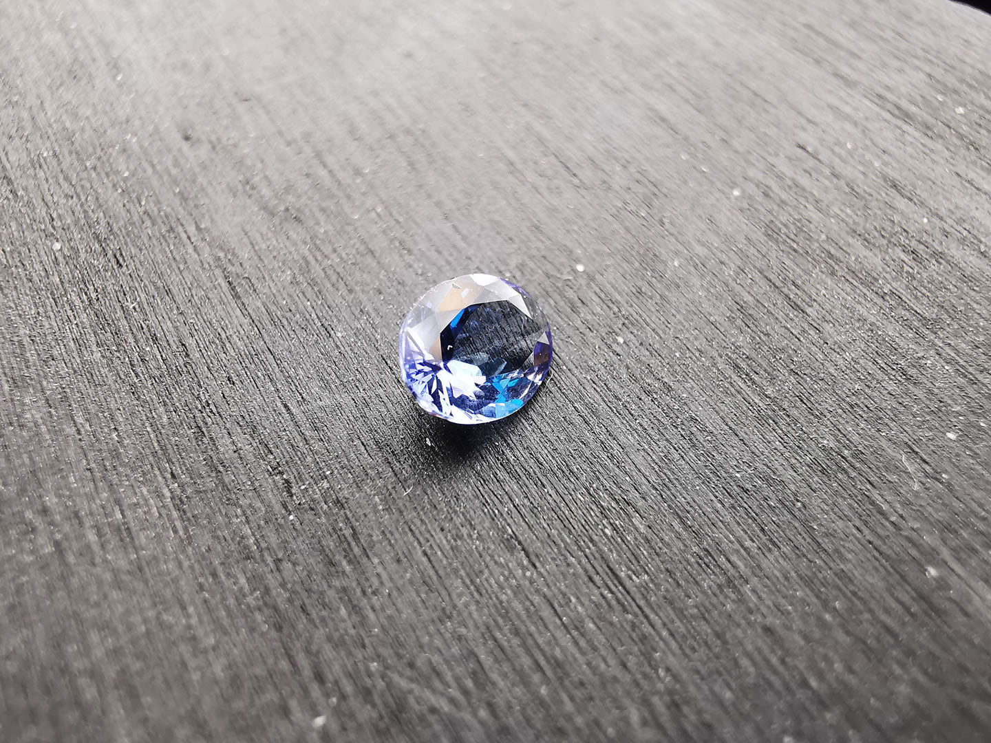 Tanzanite taglio ovale 0,64 ct