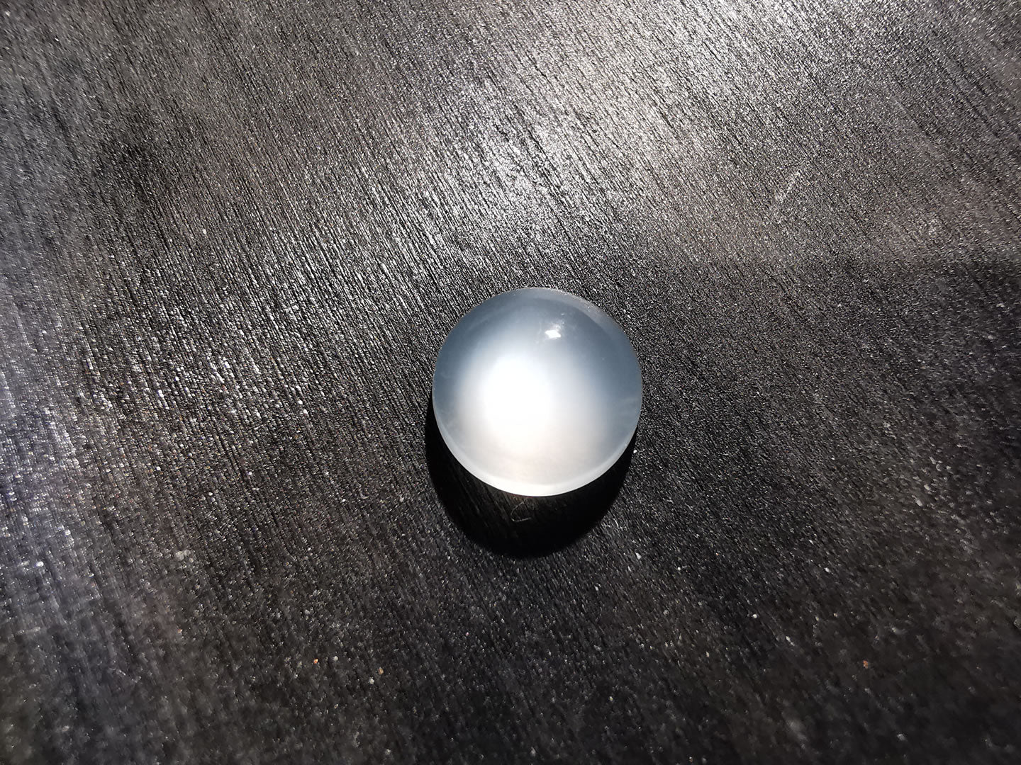 Adularia Pietra di Luna taglio rotondo cabochon 2,89 ct