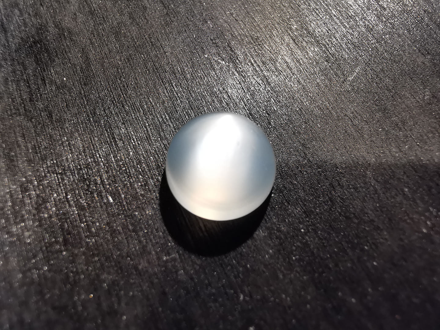 Adularia Pietra di Luna taglio rotondo cabochon 2,89 ct