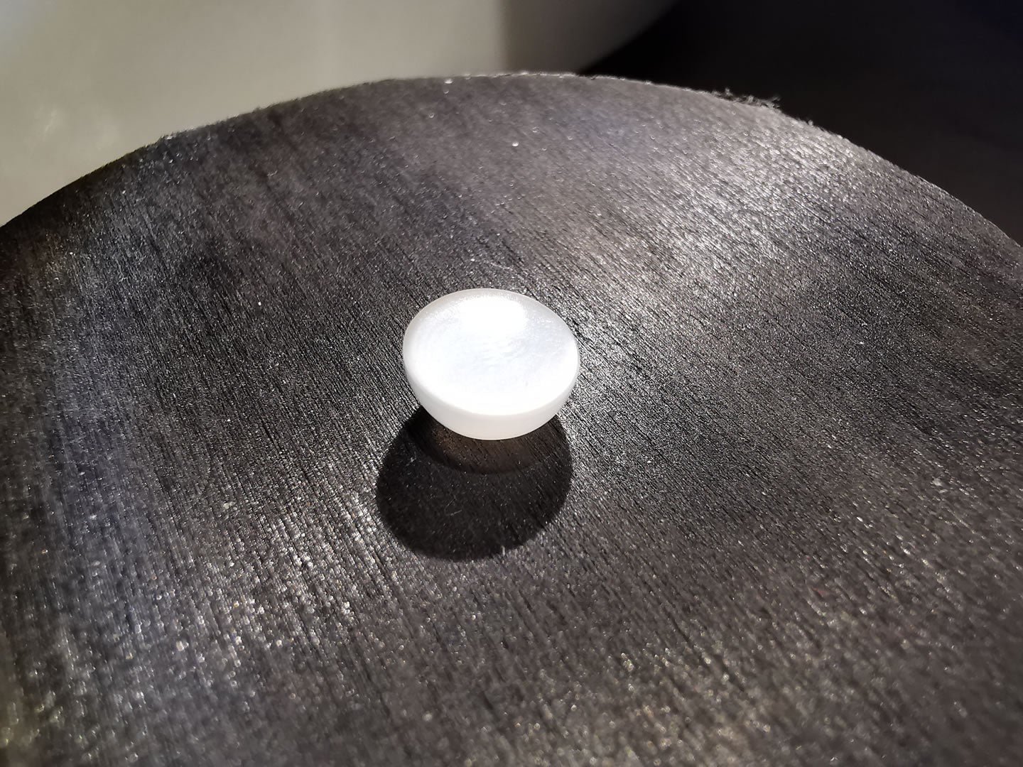 Adularia Pietra di Luna taglio rotondo cabochon 2,89 ct