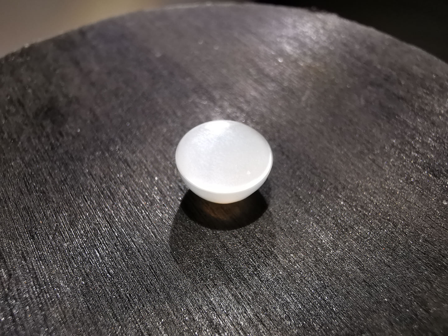 Adularia Pietra di Luna taglio rotondo cabochon 2,89 ct