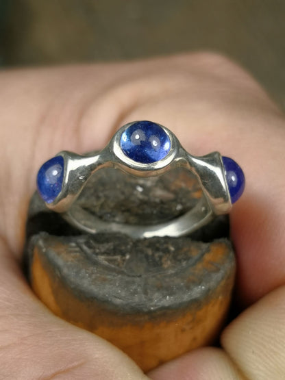 Trilogy "Medievale" con Tanzaniti cabochon