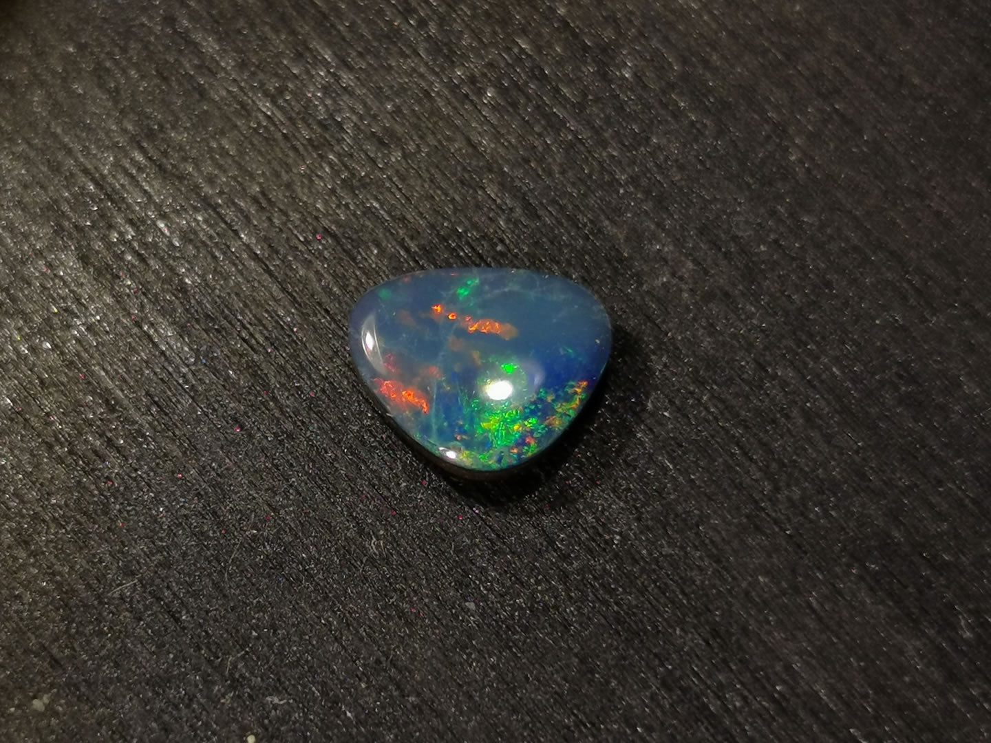 Opale doppietta forma fancy 0,58 ct
