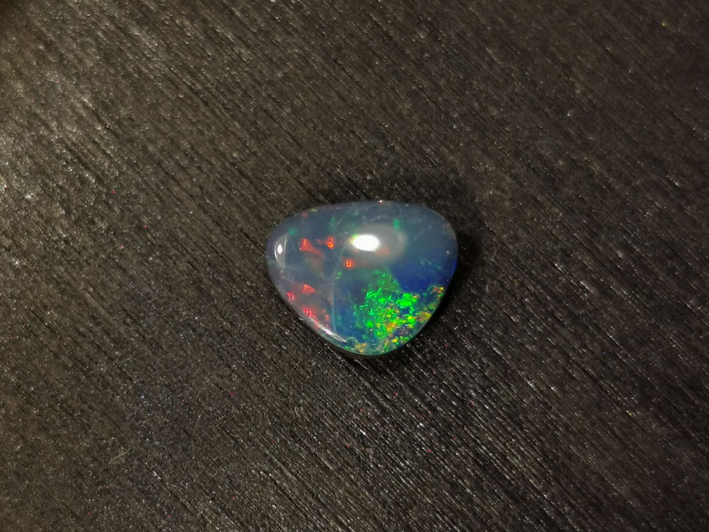 Opale doppietta forma fancy 0,58 ct