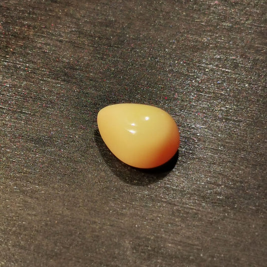 Opale taglio goccia cabochon 2,03 ct