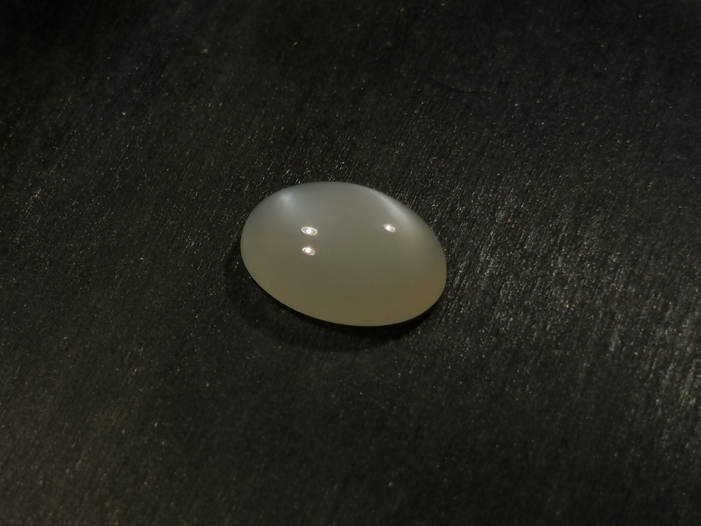 Adularia Pietra di Luna taglio ovale cabochon 5,41 ct