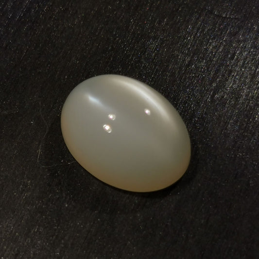 Adularia Pietra di Luna taglio ovale cabochon 10,04 ct