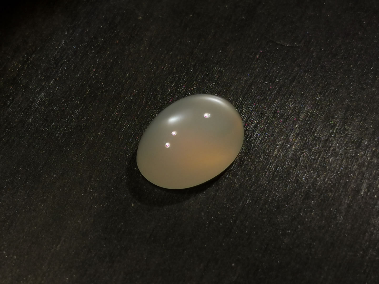 Adularia Pietra di Luna taglio ovale cabochon 6,48 ct