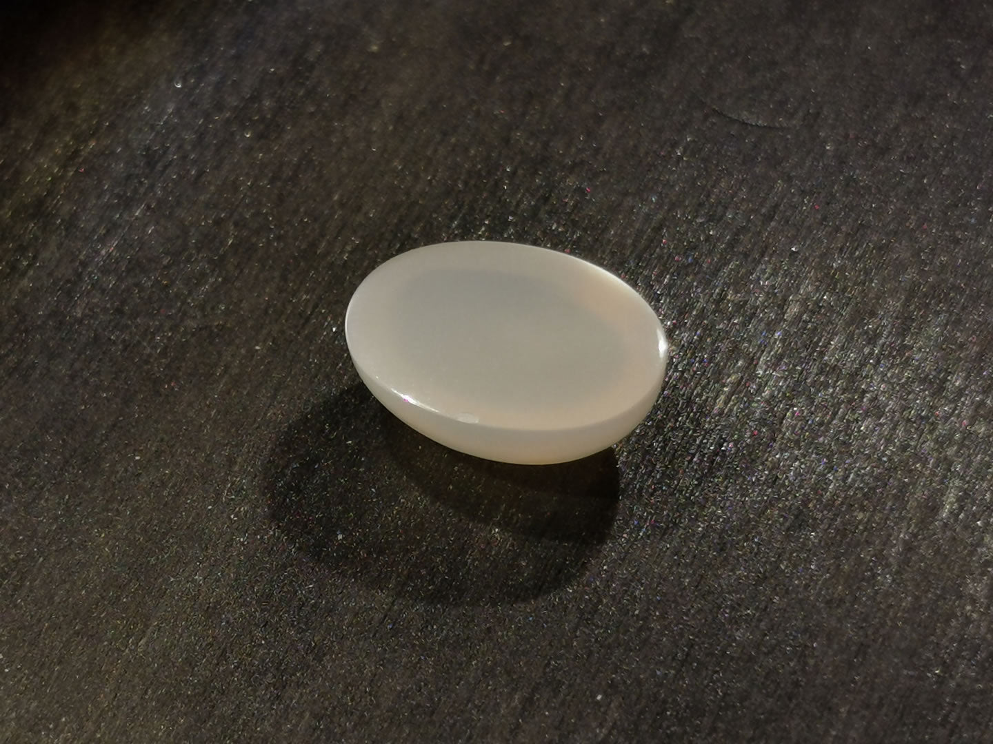 Adularia Pietra di Luna taglio ovale cabochon 6,48 ct