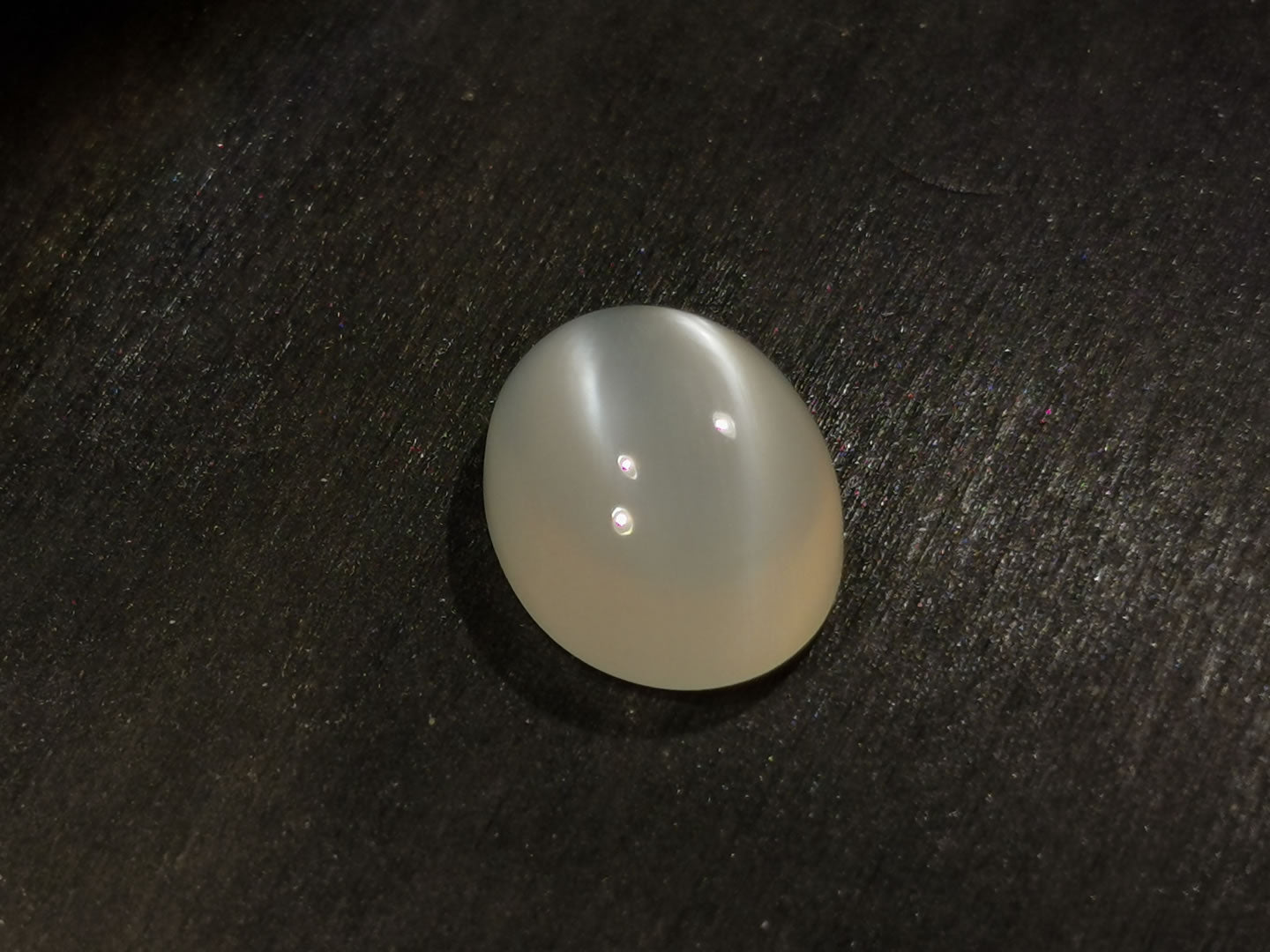 Adularia Pietra di Luna taglio ovale cabochon 8,68 ct