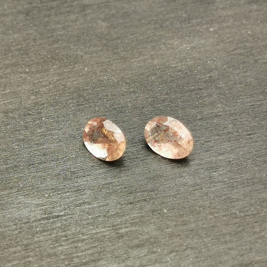 Coppia di Quarzi Strawberry taglio ovale 1,34 ct