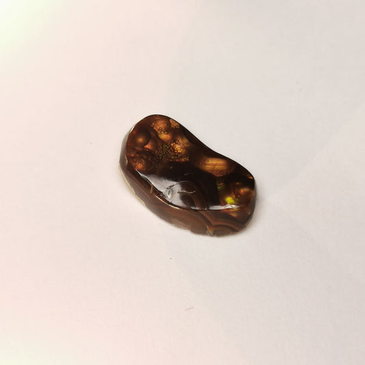 Agata di Fuoco taglio cabochon fancy  16,68 ct