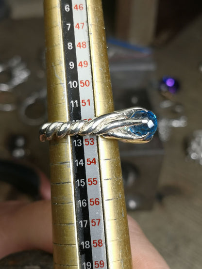 Torchon in Argento con Topazio Swiss taglio briolette a sfera