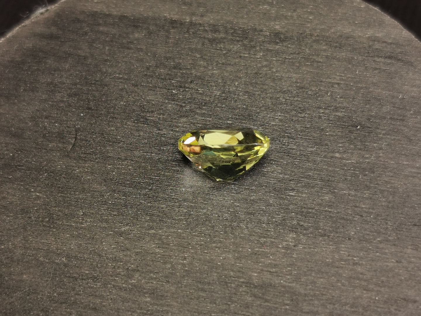Quarzo Lemon taglio ovale 4,69 ct
