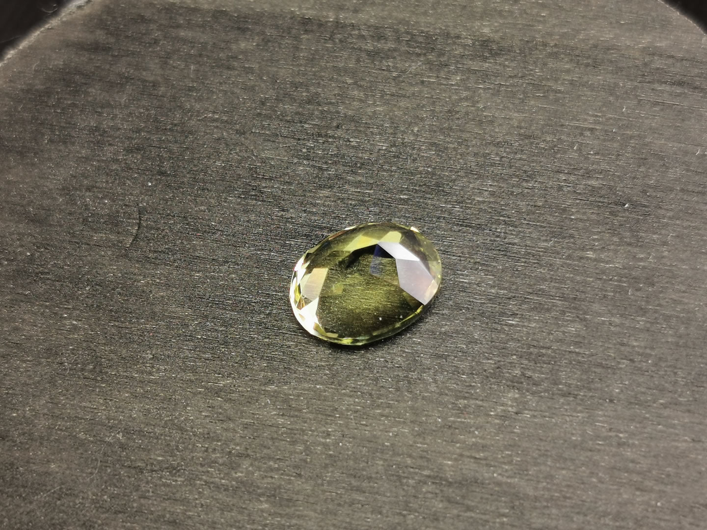 Quarzo Lemon taglio ovale 4,69 ct