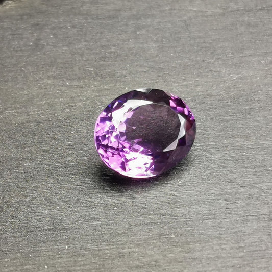 Ametista taglio ovale 7,36 ct