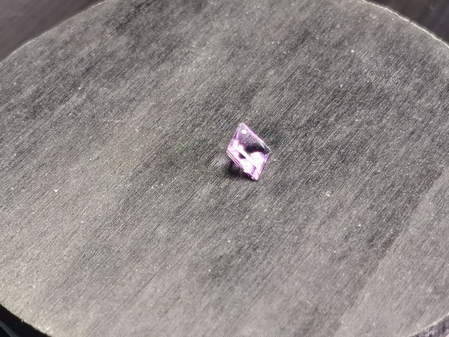 Ametista taglio carrè 0,77 ct