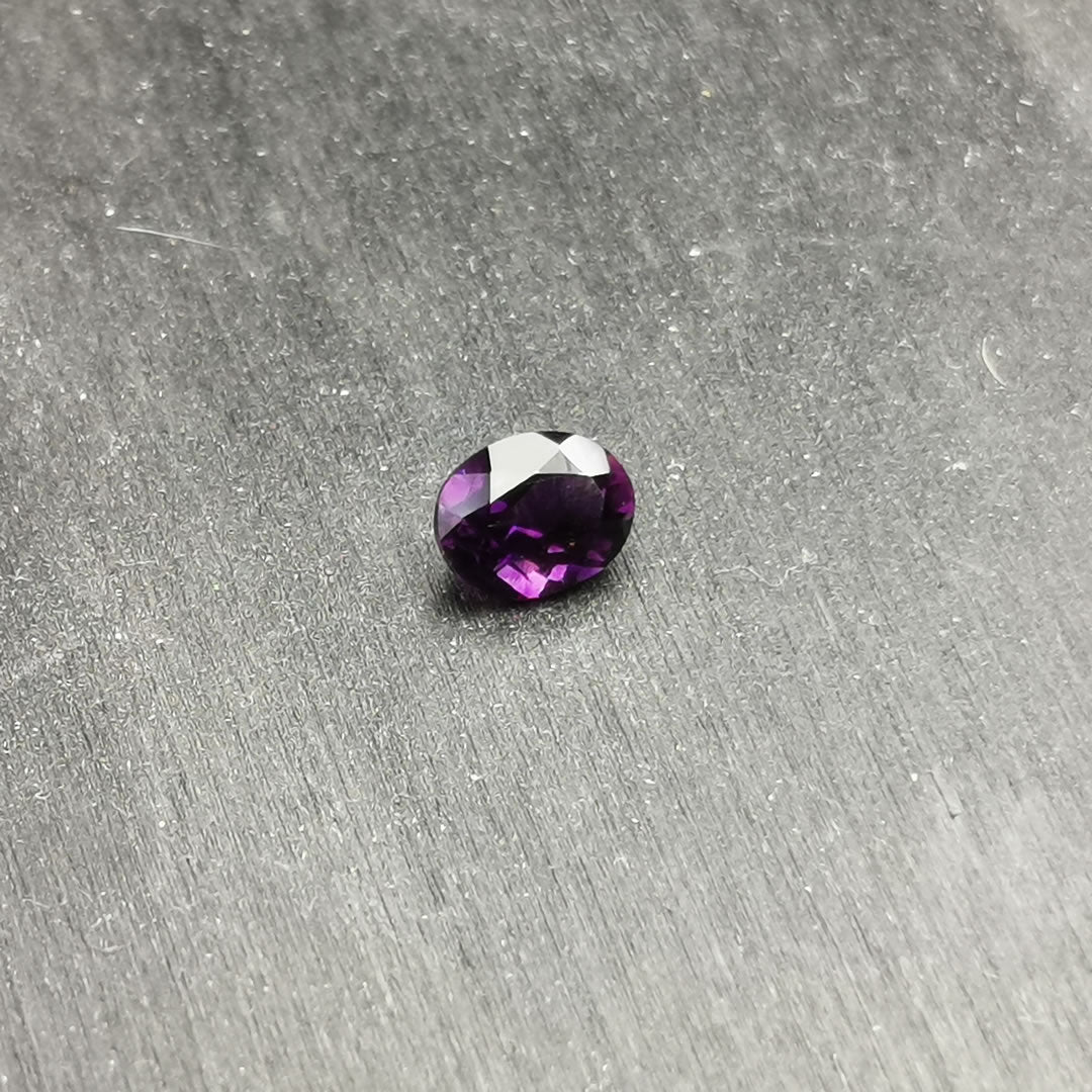 Ametista taglio ovale 0,81 ct