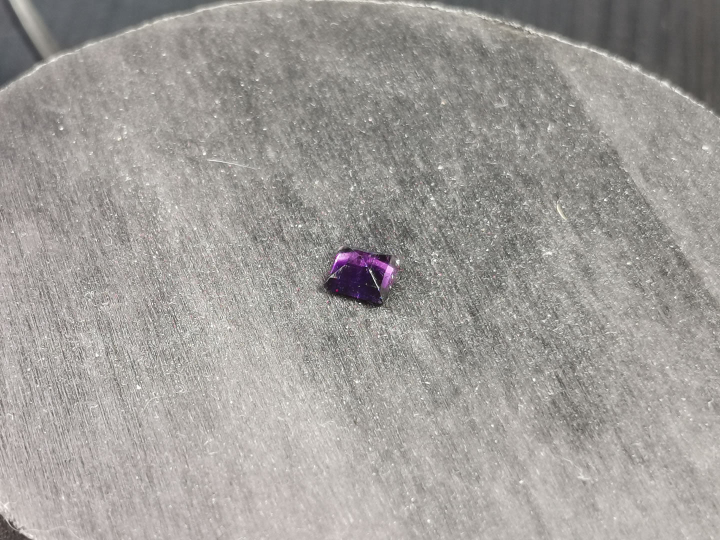 Ametista taglio carrè 0,56 ct