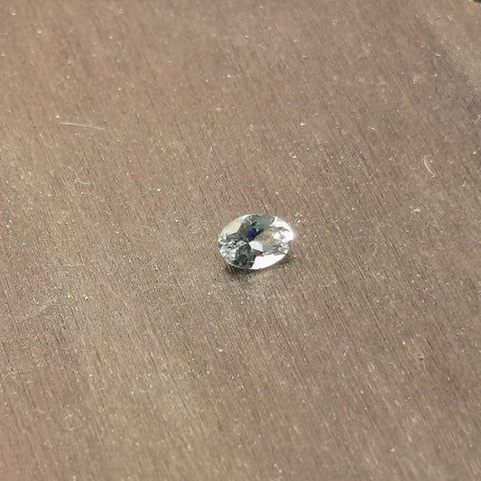 Acquamarina taglio ovale 0,42 ct