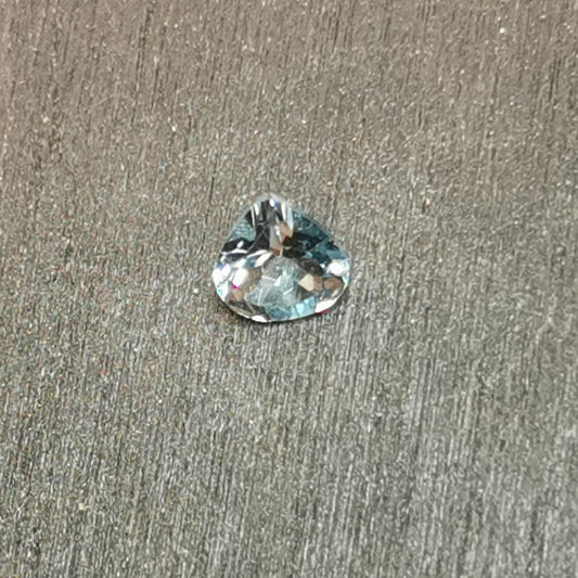 Acquamarina taglio cuore 0,36 ct