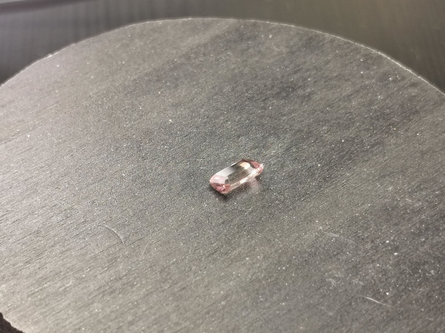 Tormalina taglio rettangolare a smeraldo 0,81 ct