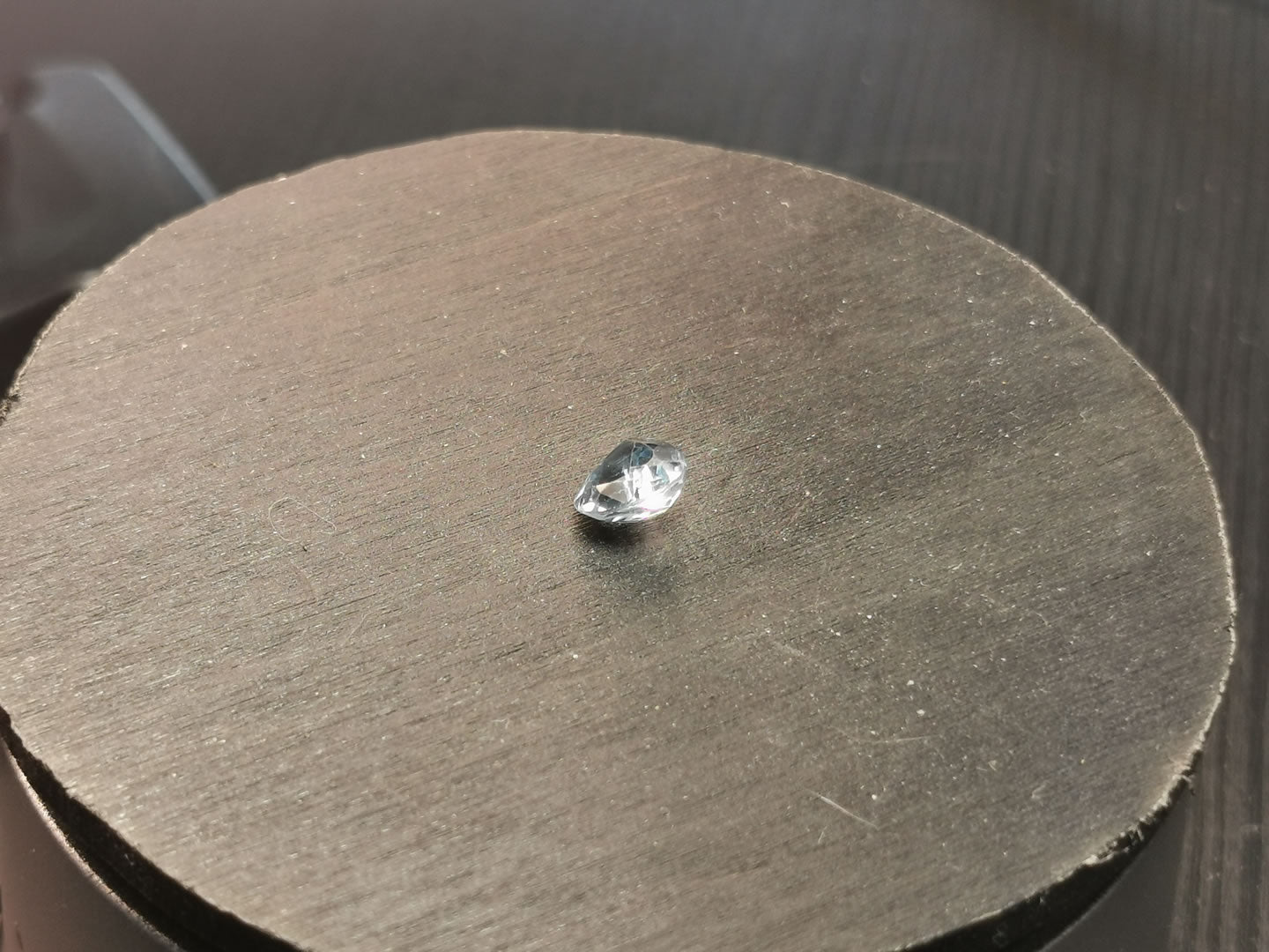 Topazio azzurro taglio goccia 1,79 ct